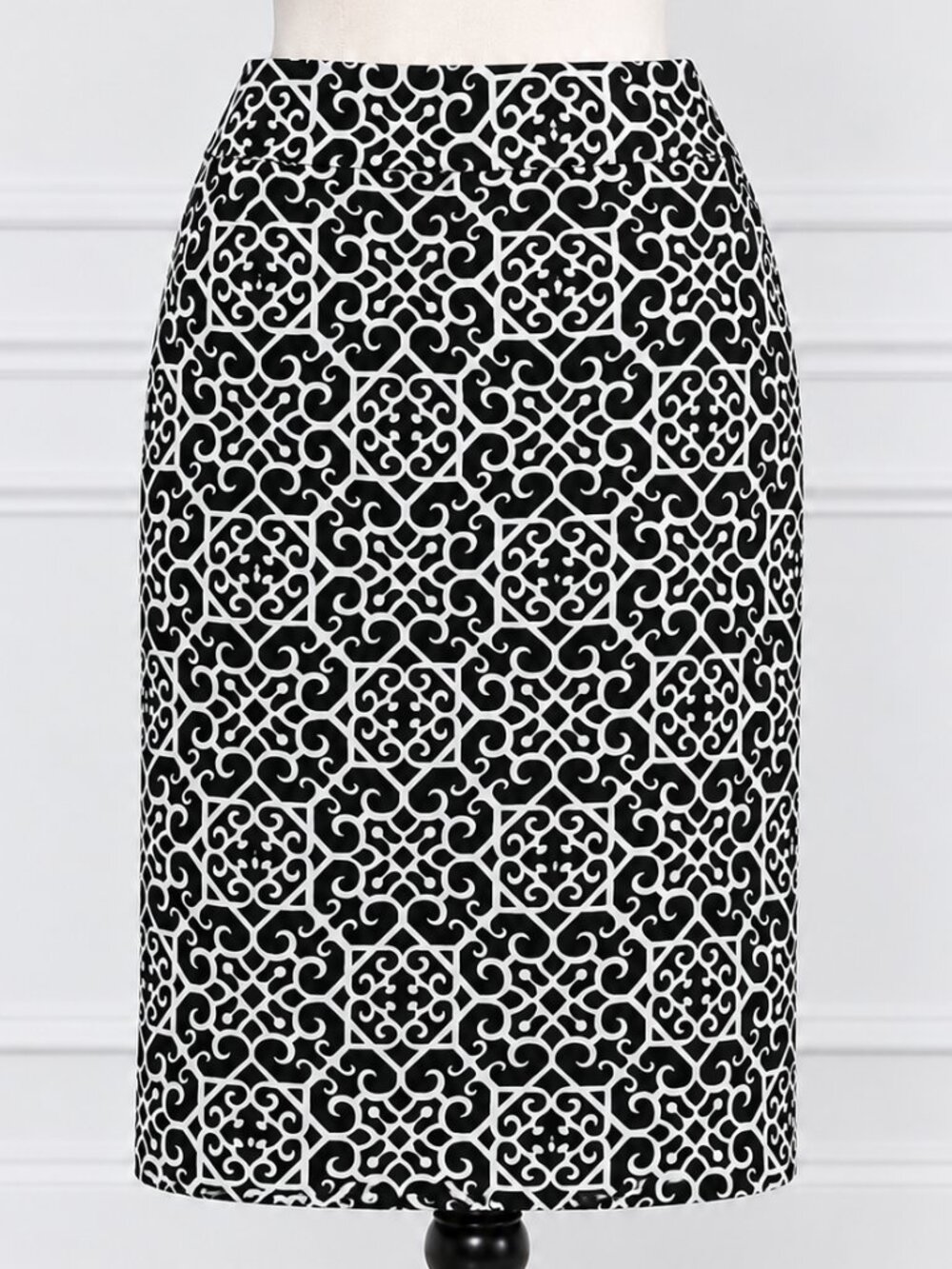 Charter Club Black & White Geometric Pencil Skirt Size 14